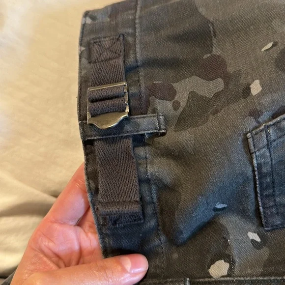 Kith Cargo Pants - Picture 6 of 7